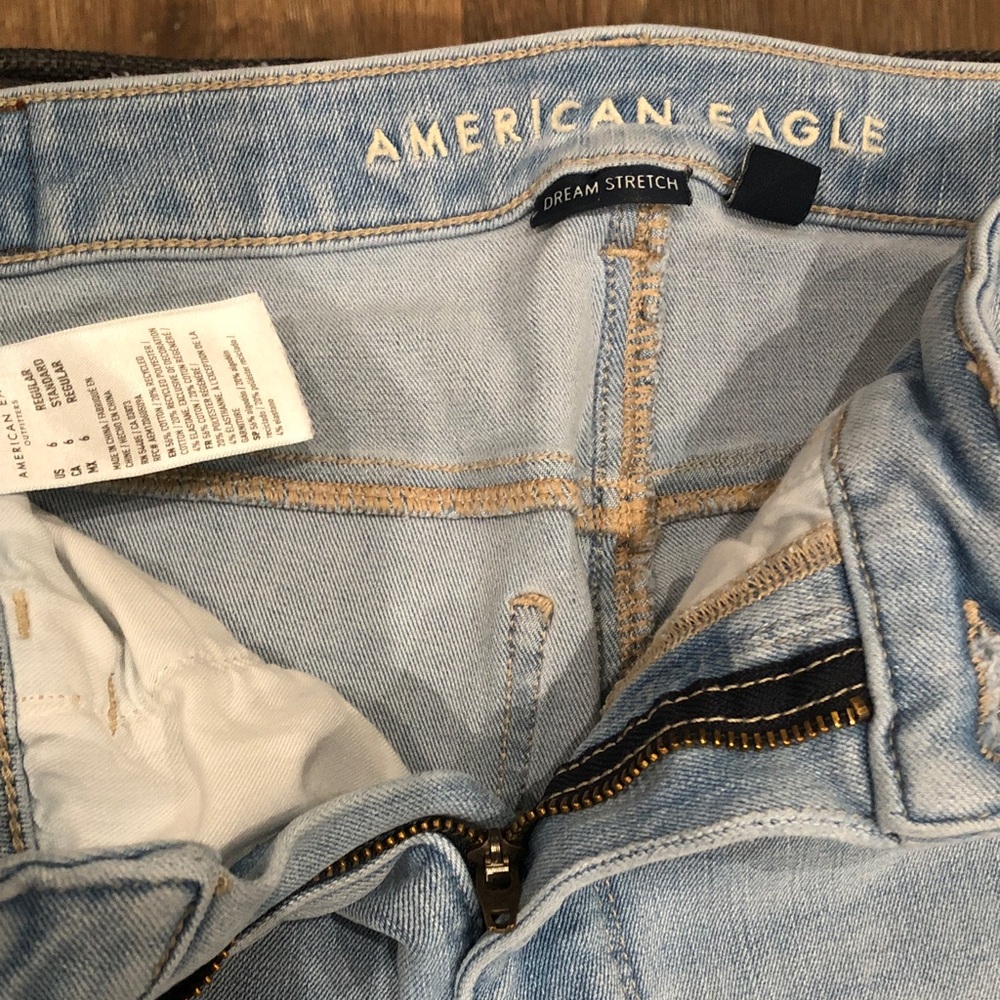 American Eagle Light Blue Skinny Jeans
